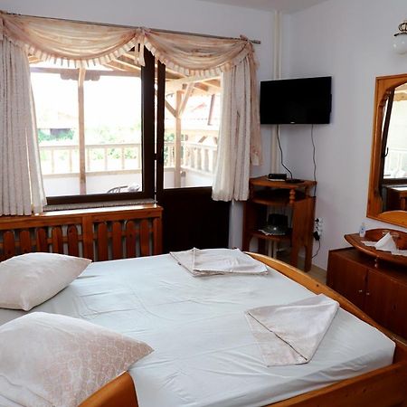 Hotel Mishel Kocherinovo Ngoại thất bức ảnh