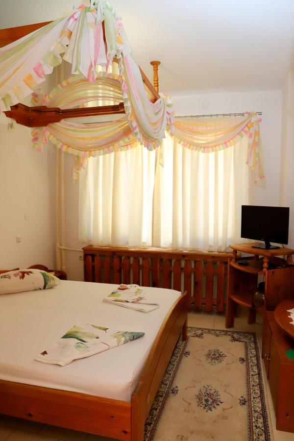 Hotel Mishel Kocherinovo Ngoại thất bức ảnh