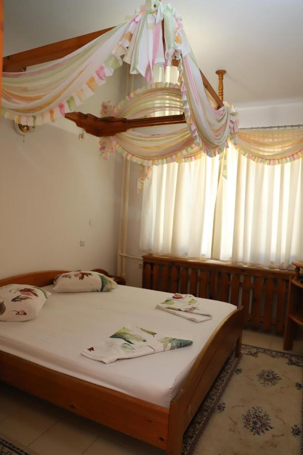 Hotel Mishel Kocherinovo Ngoại thất bức ảnh