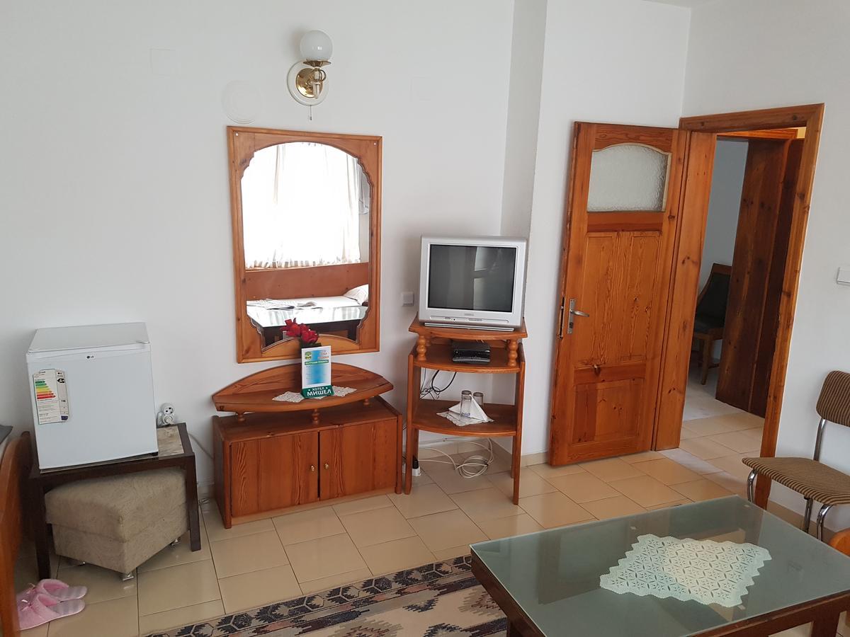 Hotel Mishel Kocherinovo Ngoại thất bức ảnh