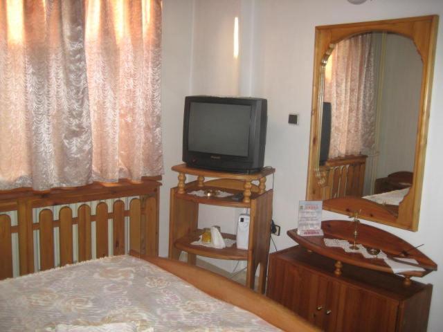 Hotel Mishel Kocherinovo Ngoại thất bức ảnh